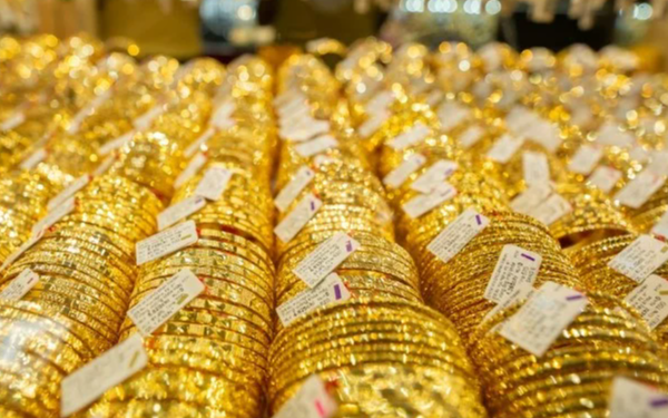 Cập nhật giá vàng trưa hôm nay 26/02/2026: Giá vàng SJC, DOJI, BTMC, PNJ, Phú Quý giảm 300 nghìn đồng