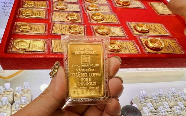 Giá vàng lên sát 190 triệu đồng một lượng