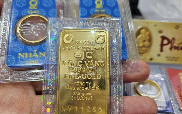 Giá vàng lên sát 190 triệu đồng một lượng