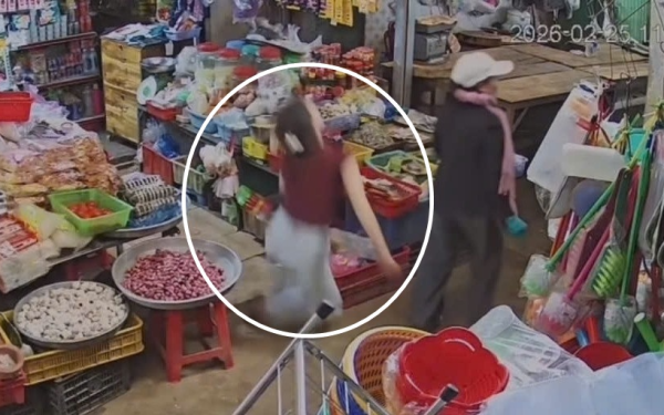 Vụ nữ chủ tiệm tạp hoá ngất xỉu sau khi gặp 2 người lạ: Chi tiết khiến nhiều người rùng mình