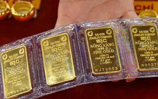 Giá vàng hôm nay (3/3): Tăng dữ dội, sắp lập đỉnh mới