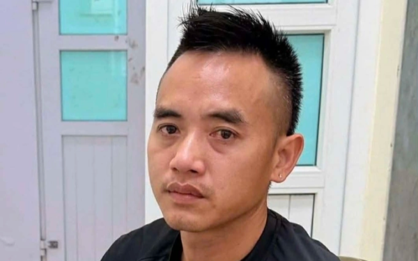 Danh tính tài xế tạt đầu xe máy khiến 3 người suýt lao vào ô tô tải