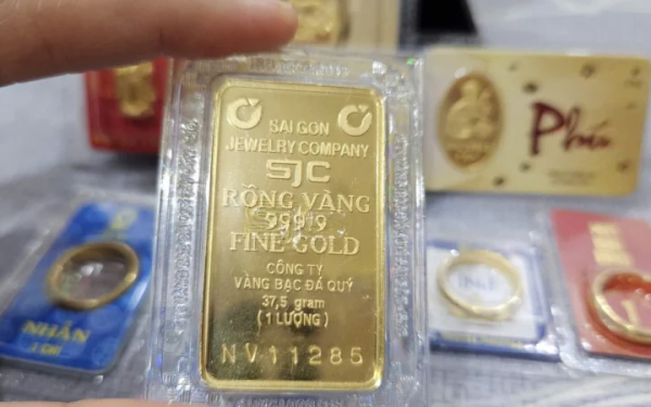 Giá vàng hôm nay (6/3): Tăng mạnh, liệu có tiếp đà bứt tốc?