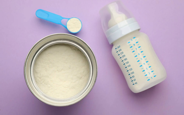 Abbott lên tiếng sau vụ phát hiện hàng loạt sữa công thức nổi tiếng chứa thạch tín, chì