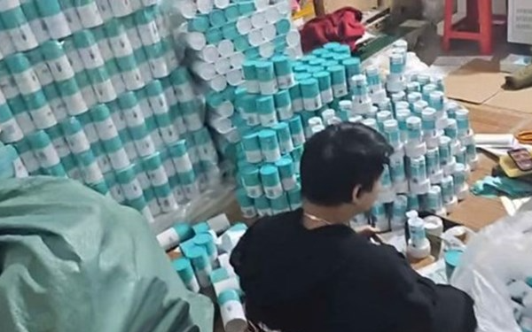 Cảnh báo 67 thực phẩm bảo vệ sức khỏe là hàng giả, cơ quan chức năng yêu cầu thu hồi gấp