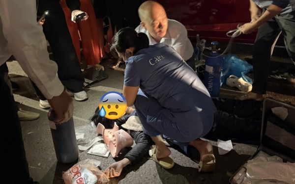 Nhân chứng vụ tai nạn ở Hà Nội: "Xe tóe lửa sau cú tông, người đi đường bị hất văng"