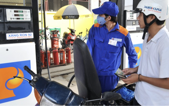 Giá xăng dầu hôm nay 9/3: Tăng thẳng đứng, chính thức vượt mốc 100 USD/thùng