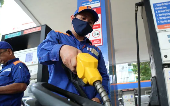 Giá xăng dầu hôm nay 10/3: Dầu thô lao dốc mạnh, thế giới bớt ngạt thở, xăng dầu trong nước giảm áp lực