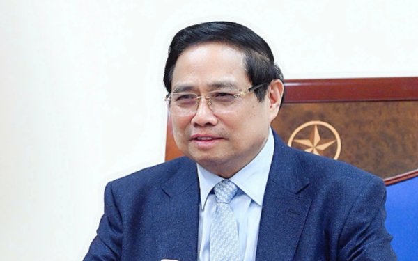 Việt Nam huy động 4 triệu thùng dầu khẩn cấp: Tổng thống UAE cam kết hỗ trợ năng lượng trong lúc giá dầu biến động mạnh