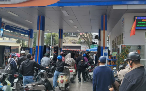 Giá xăng dầu hôm nay 10/3: Dầu thô lao dốc mạnh, thế giới bớt ngạt thở, xăng dầu trong nước giảm áp lực