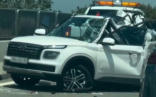 Va chạm kinh hoàng trên cao tốc, mẹ con cô giáo dạy Toán tử vong thương tâm, người chồng nguy kịch