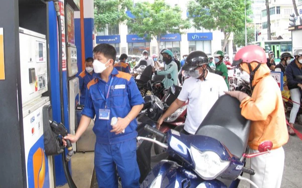 Giá xăng dầu bao giờ hạ nhiệt? 