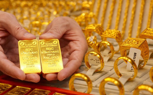 Giá vàng hôm nay, 17-3: Sụt giảm rất mạnh