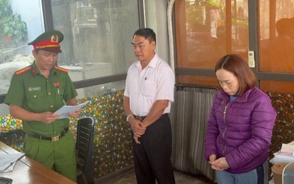 Khởi tố giám đốc công ty xăng dầu ở Đà Nẵng buôn bán trái phép hóa đơn