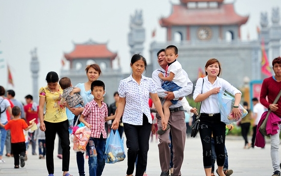 Lao động nghỉ phép, trường hoán đổi lịch học để nối dài kỳ nghỉ lễ 9 ngày