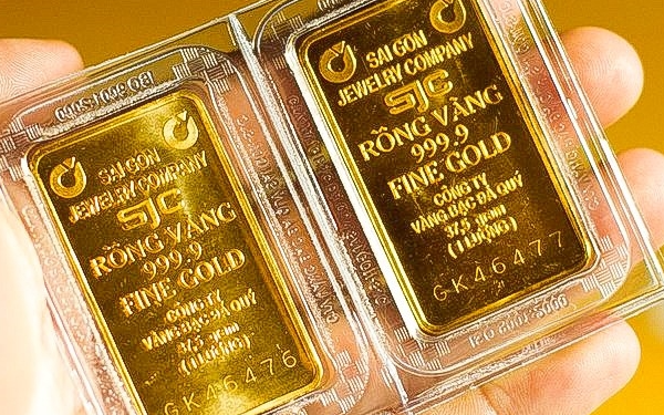 Giá vàng ngày 18/3: Giá vàng trong nước cao hơn thế giới 24 triệu đồng/lượng