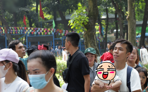 Nhiều công ty hoán đổi ngày làm việc, kéo dài kỳ nghỉ lễ Giỗ Tổ Hùng Vương và 30/4, 1/5