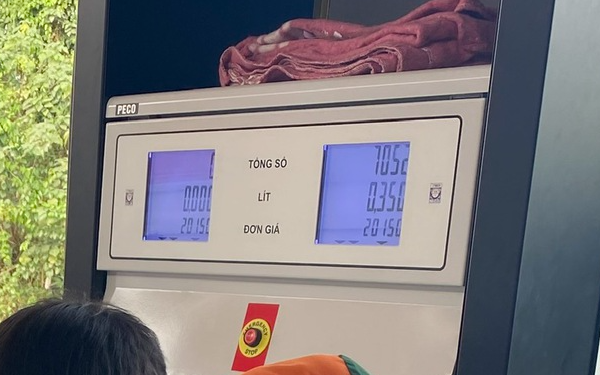 Giá xăng dầu hôm nay (19-3): Giá dầu thế giới tăng khoảng 4%