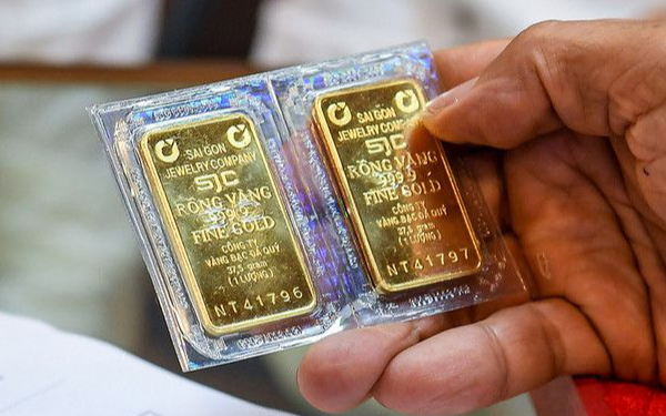 Lịch sử những cú rơi thẳng đứng của vàng