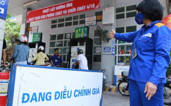 Giá xăng dầu hôm nay 21/3/2026: Giá dầu tăng, Brent lên 112 USD/thùng