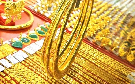 Giá vàng thế giới giảm mạnh phiên thứ 3 liên tiếp