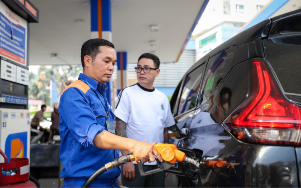 Giá xăng dầu hôm nay 22/3/2026: Tuần này vẫn tăng mạnh