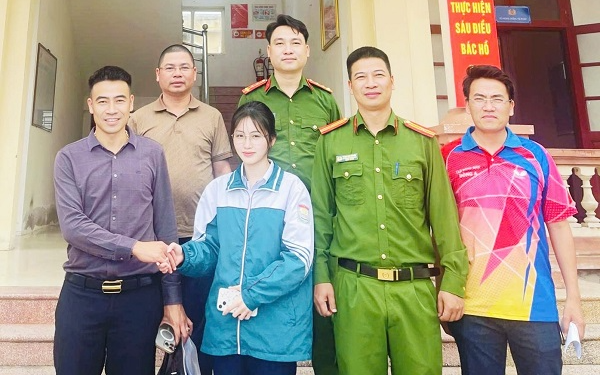 Tài khoản của nữ sinh SN 2010 nhận 500 triệu đồng, diễn biến sau đó càng bất ngờ