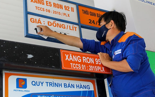 Giá xăng dầu của Việt Nam đang thấp hơn hầu hết các nước trong khu vực