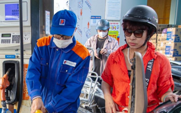 Cập nhật giá xăng dầu hôm nay 24/3/2026: Dầu thế giới giảm gần 10%