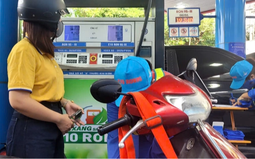 Giá xăng dầu giảm mạnh từ chiều nay 25-3