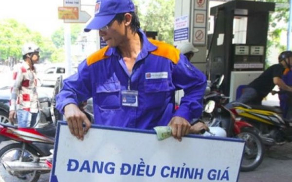 Giá xăng về dưới 30.000 đồng/lít