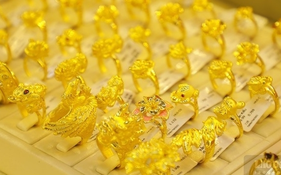 Giá vàng đảo chiều, chuyên gia dự báo kịch bản mới