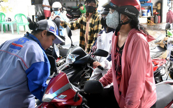 Thông tin mới nhất về nguồn cung xăng dầu, hoạt động của 2 nhà máy lọc dầu lớn