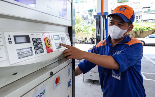 Giá dầu bật tăng sau tuyên bố mới nhất từ Iran