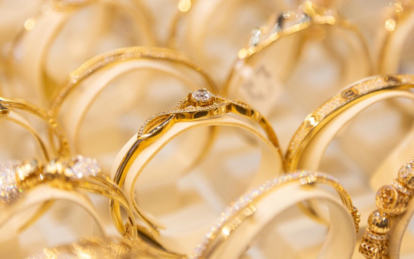 Giá vàng hôm nay 26/3: Tiếp tục hồi phục, lấy lại mốc 4.500 USD/ounce