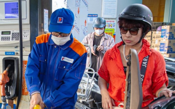 Cập nhật giá xăng dầu mới nhất ngày 26/3: Thêm diễn biến mới