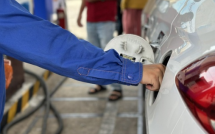 Giá xăng dầu hôm nay 26.3.2026: Thế giới giảm nhiệt, trong nước có thể giảm tiếp?