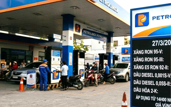 Giá xăng dầu hôm nay 27.3.2026: Giảm các loại thuế, xăng về 24.000 đồng/lít
