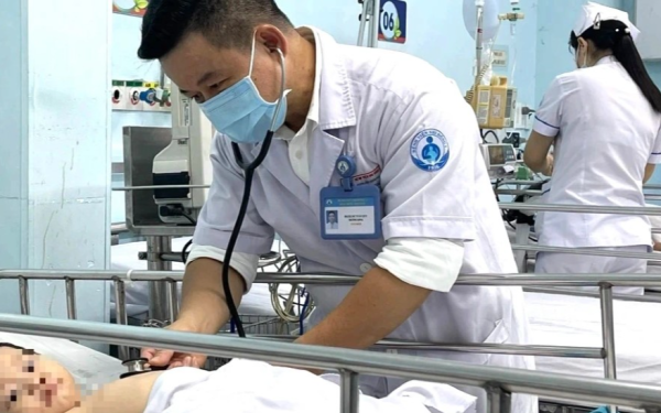 TP.HCM: Bệnh tay chân miệng tăng mạnh, hơn 8.150 ca mắc, 4 ca tử vong