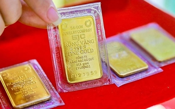 Giá vàng hôm nay 27/3 rơi thẳng đứng, vàng phi SJC còn 15,5 triệu đồng/chỉ