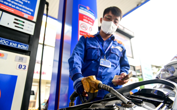 Bộ Tài chính đề xuất giảm thuế xăng, dầu về 0 đến hết tháng 6