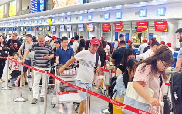 Cục Hàng không Việt Nam đề xuất tăng giá vé máy bay nội địa hạng phổ thông, từ 1/4/2026