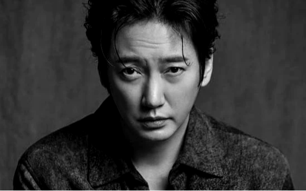 Nam diễn viên 45 tuổi qua đời đột ngột tại nhà riêng