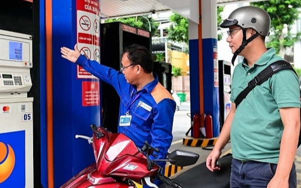 Giá xăng dầu hôm nay 30.3.2026: Thế giới giữ đà tăng