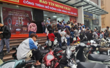 Giá vàng hôm nay mới nhất (30/3) liên tục đảo chiều: Nhà vàng vắng vẻ lạ thường, khách được mua tối đa 5 cây