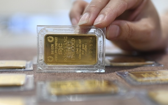 Giá vàng trong nước vượt 176 triệu đồng/lượng