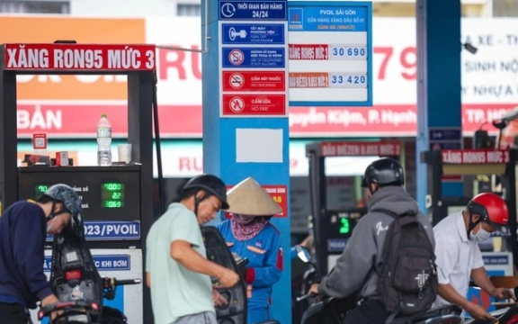 Giá xăng dầu hôm nay 31/3/2026: Xăng trong nước sẽ được điều chỉnh thế nào?