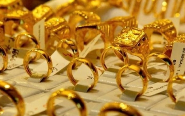 Cập nhật giá vàng sáng 1.4: Giá vàng thế giới tăng cao