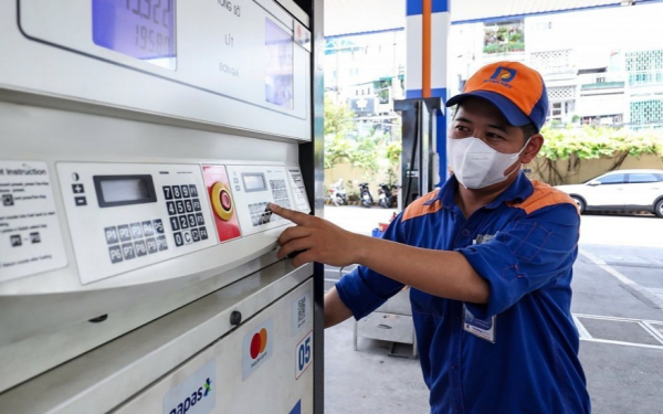 Giá xăng dầu hôm nay 1.4.2026: Xăng trong nước sẽ được điều chỉnh thế nào?