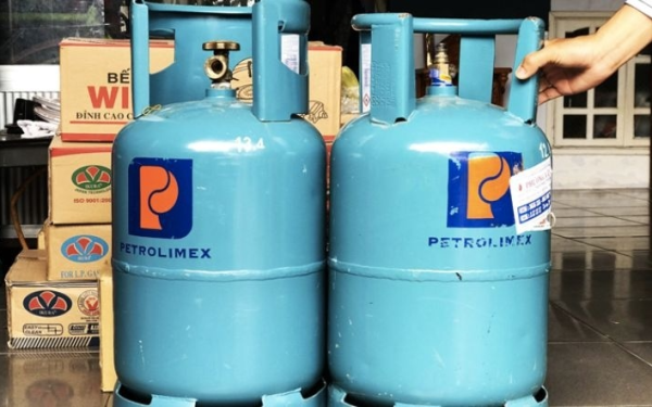 Kỷ lục: Người dân phải trả hơn 660.000 đồng để mua một bình gas từ hôm nay